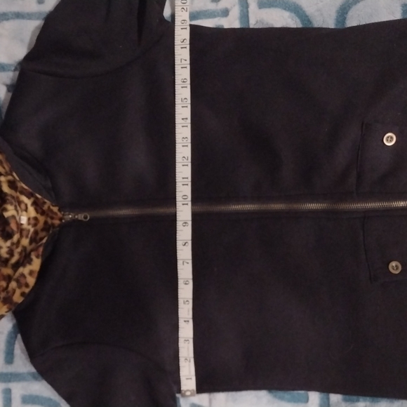 Sweater/Jacket - Picture 7 of 7